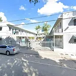 Apt 202 Near Cruise Port, 5 Min To Downtown, 4 Min To Trains, 14Min To Airp