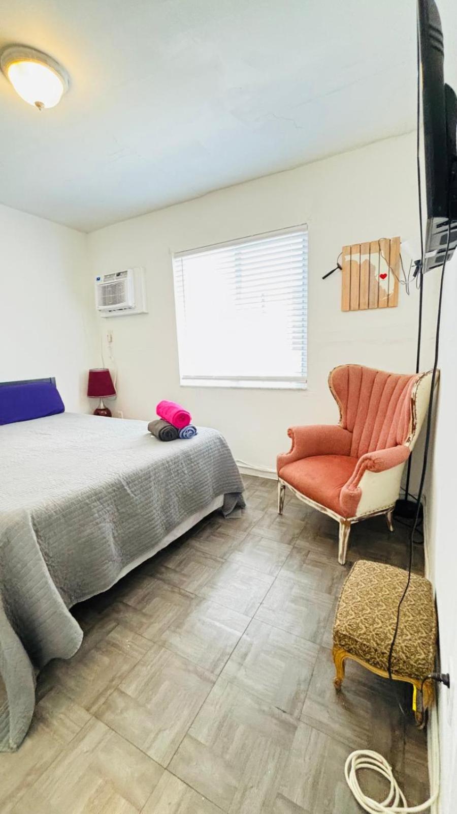 Apartamento 202 Near Cruise Port, 5 Min To Downtown, 4 Min To Trains, 14min To Airp